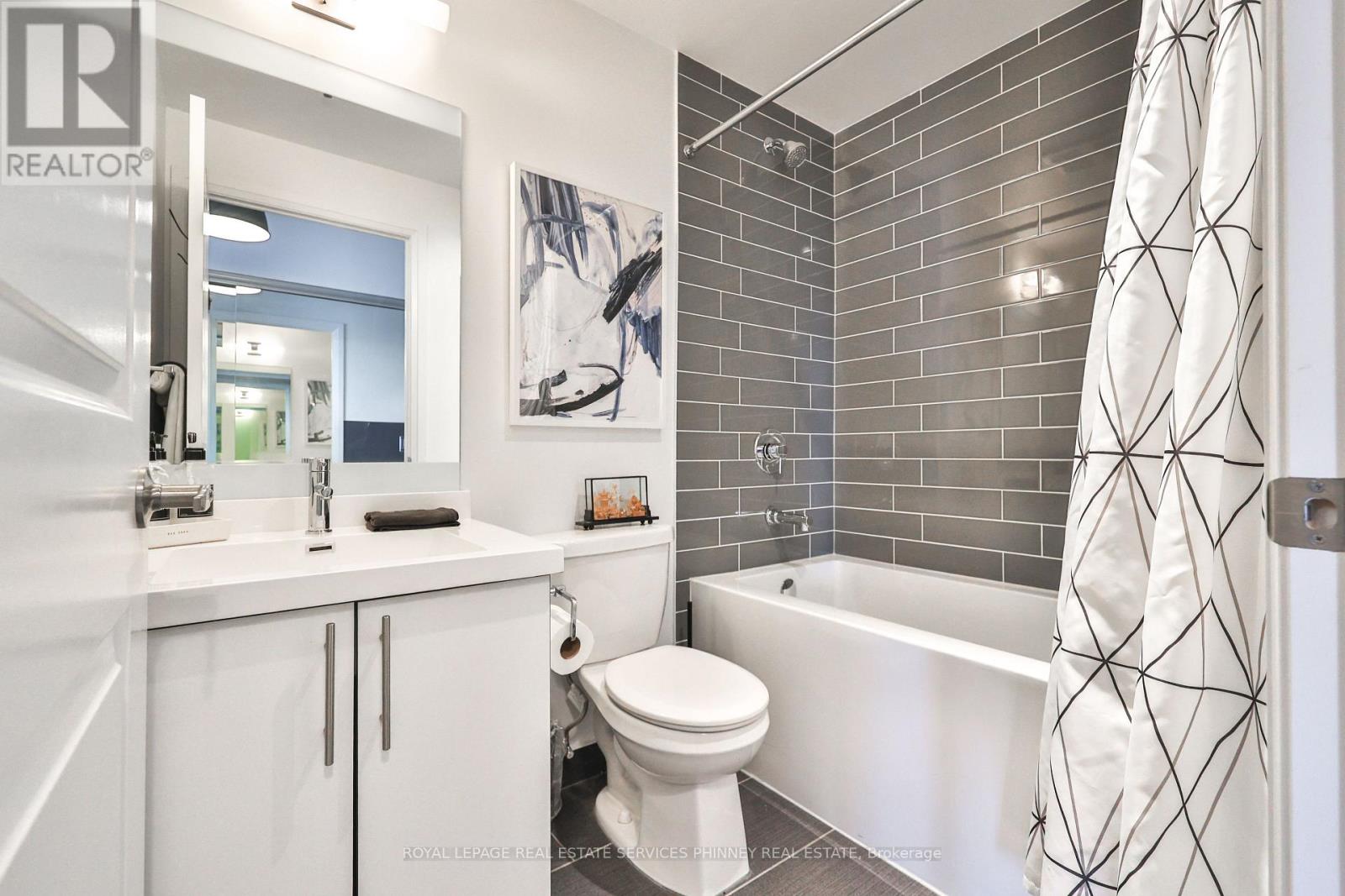 1709 - 55 Speers Road, Oakville, Ontario  L6K 0H9 - Photo 32 - W12943198