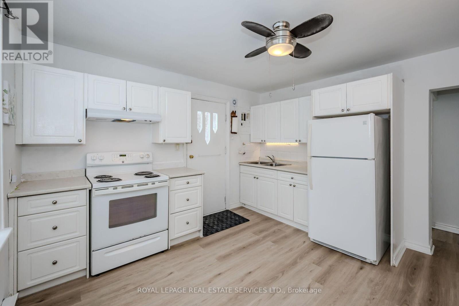 3209 Bronte Road, Oakville, Ontario  L6M 4J3 - Photo 10 - W12943224