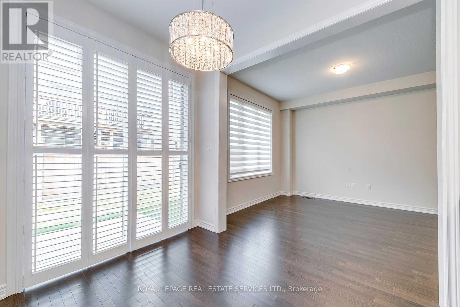 415 Wheat Boom Drive, Oakville, Ontario  L6H 0R3 - Photo 6 - W12943254