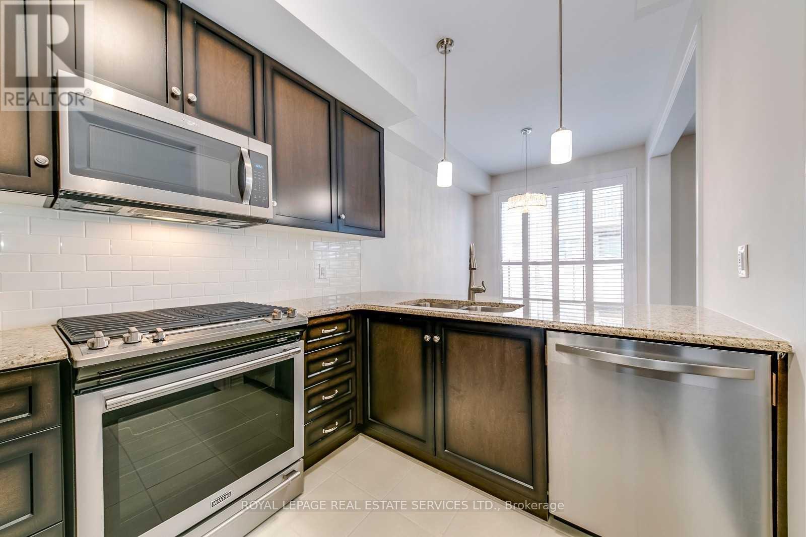 415 Wheat Boom Drive, Oakville, Ontario  L6H 0R3 - Photo 8 - W12943254