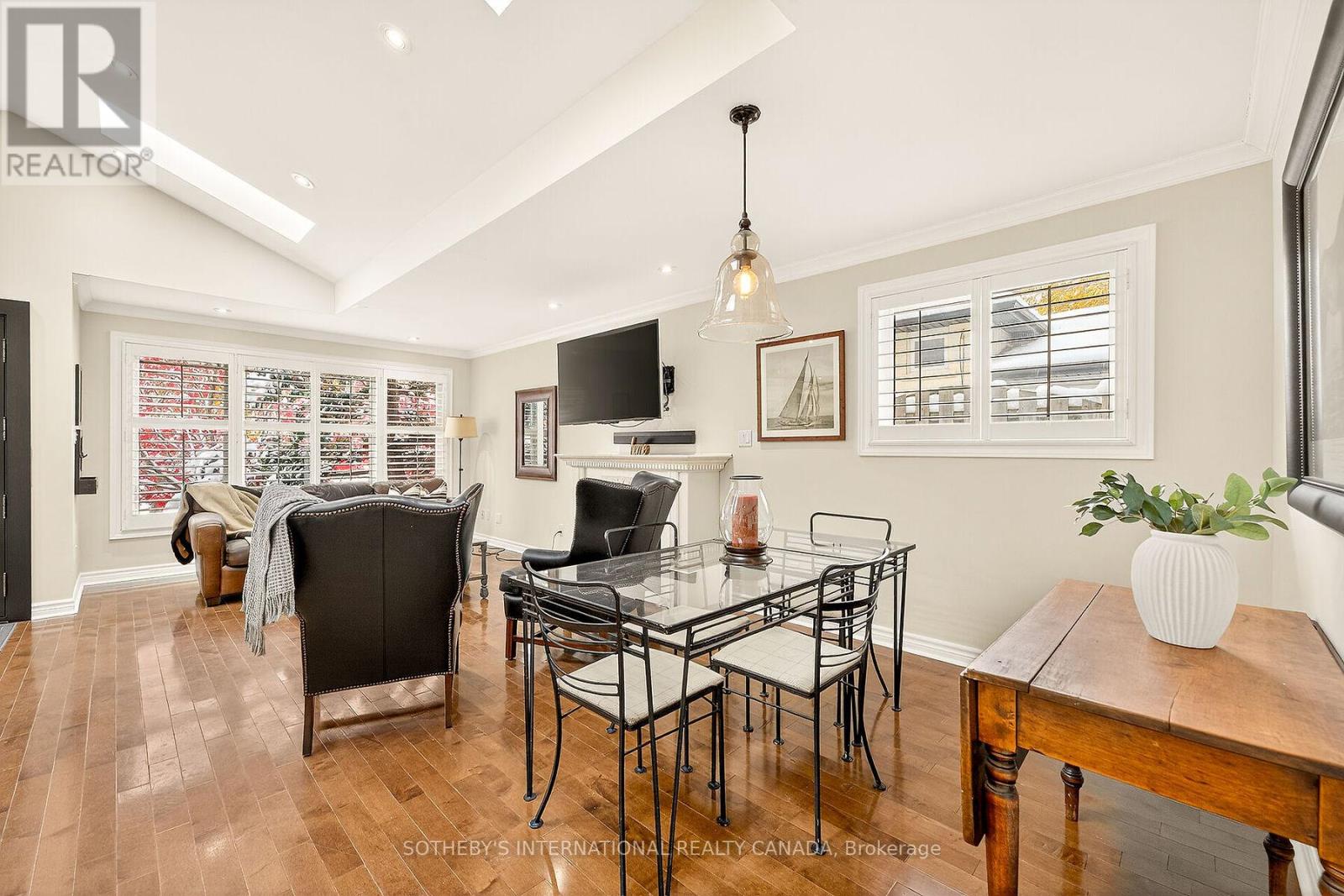 1943 Deanhome Road, Mississauga, Ontario  L5J 2K5 - Photo 25 - W12943266