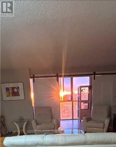 811 - 61 Markbrook Lane, Toronto, Ontario  M9V 5E7 - Photo 8 - W12943278