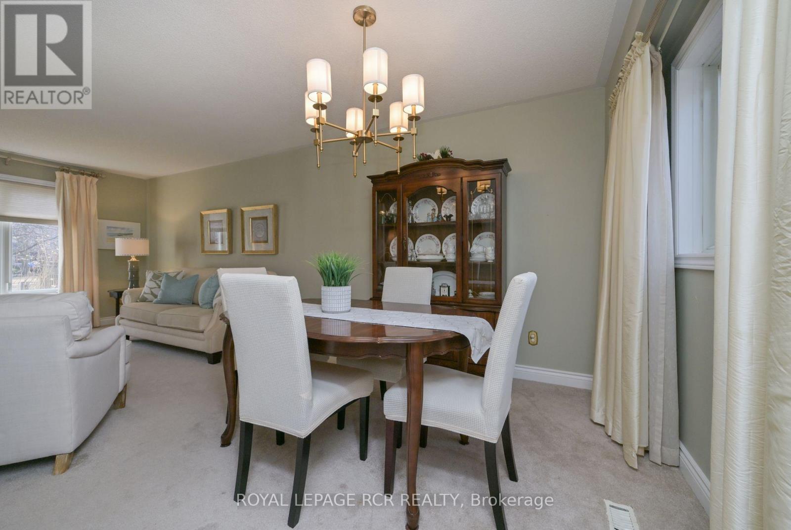 515 College Avenue, Orangeville, Ontario  L9W 4R9 - Photo 8 - W12943300