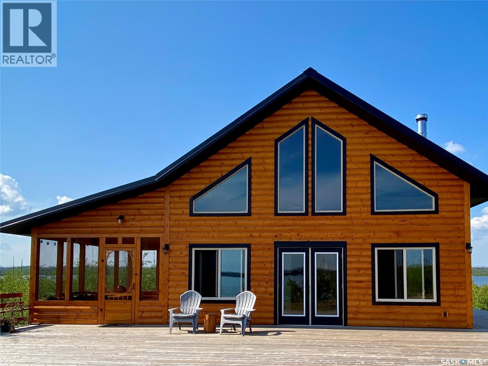 Cabin In Reynolds Bay, Nemeiben Lake, Northern Admin District, Saskatchewan  S0J 1L0 - Photo 1 - SK031690