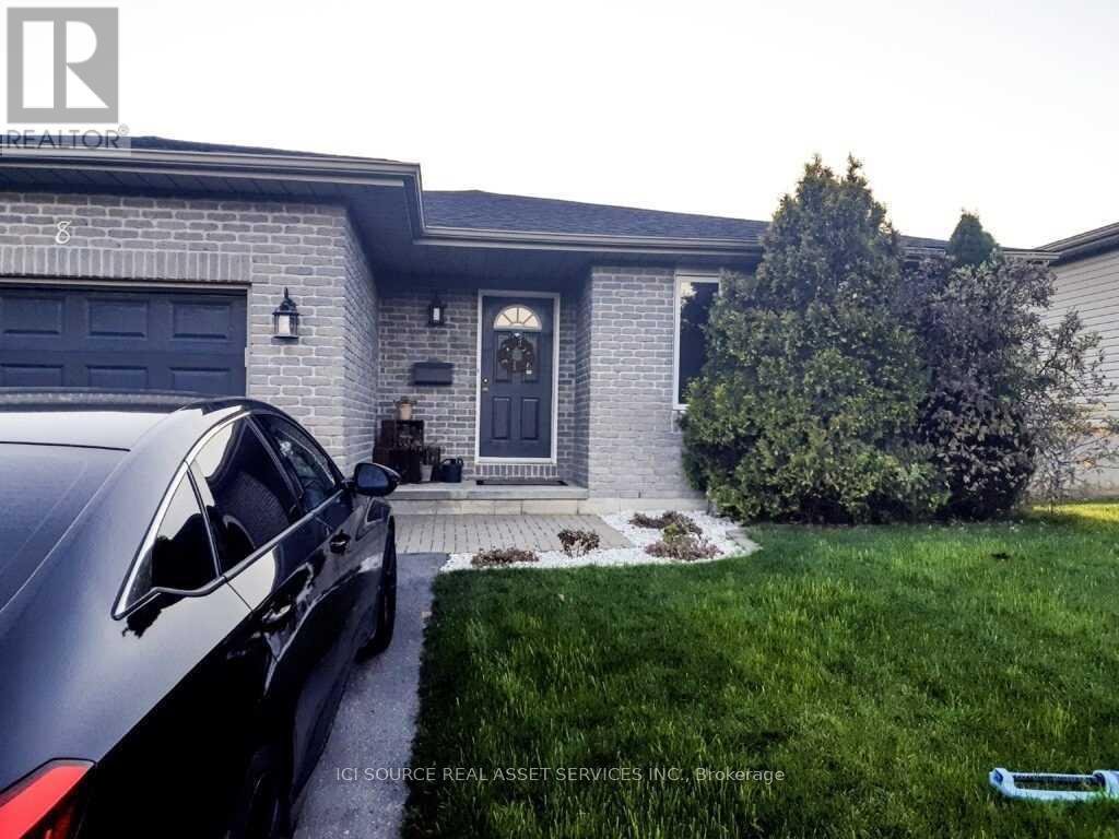 8 MAYHEW DRIVE, Quinte West, Ontario