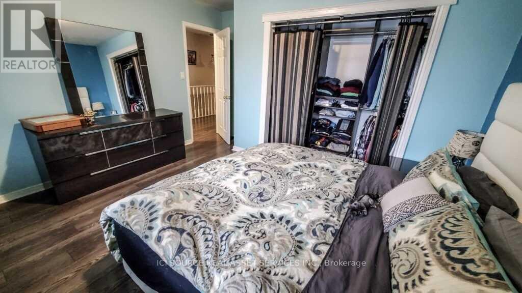 8 Mayhew Drive, Quinte West, Ontario  K8V 6W8 - Photo 4 - X12943034