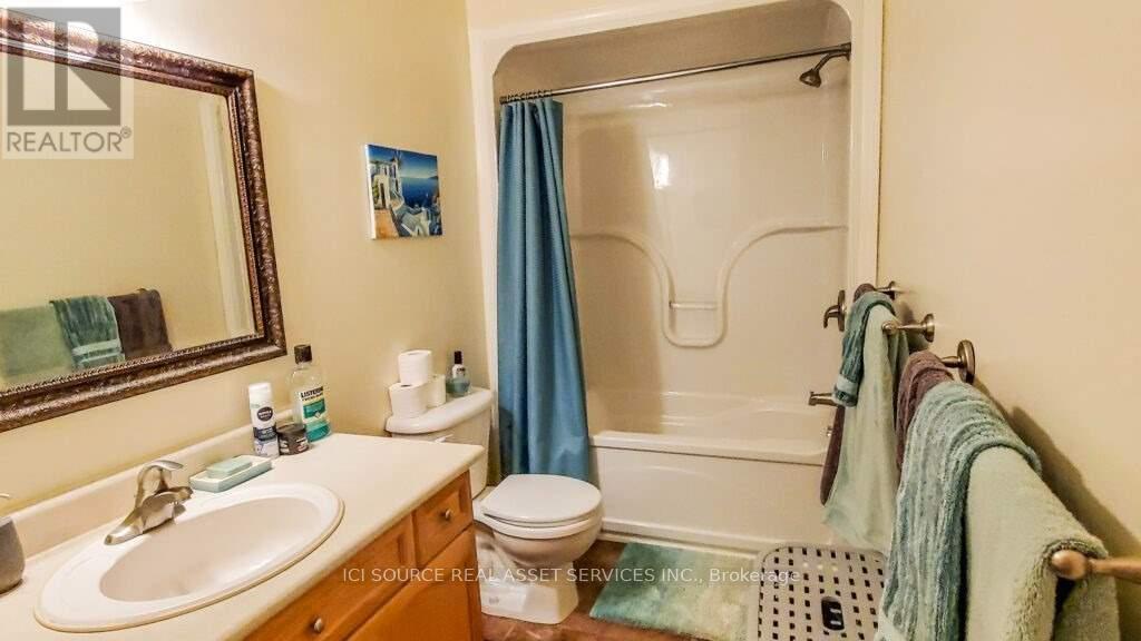 8 Mayhew Drive, Quinte West, Ontario  K8V 6W8 - Photo 5 - X12943034