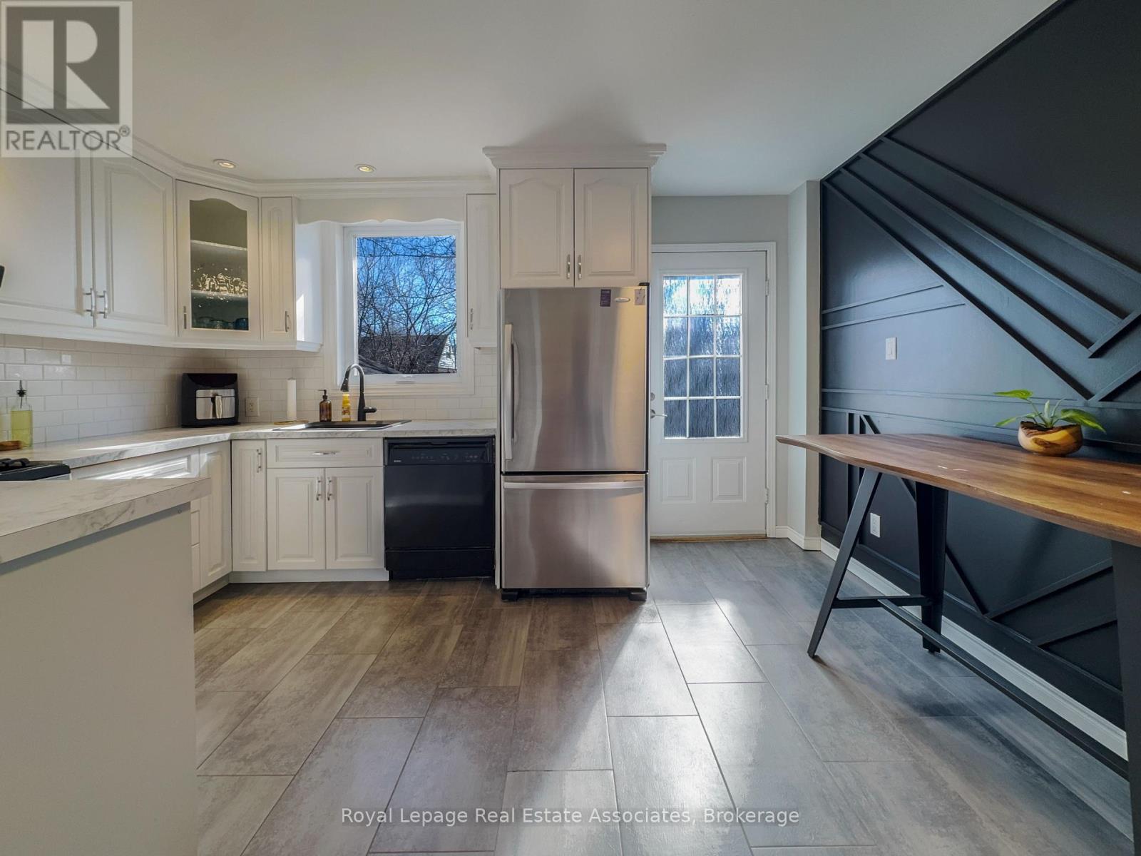 181 East 13th Street, Hamilton, Ontario  L9A 3Z6 - Photo 8 - X12943130