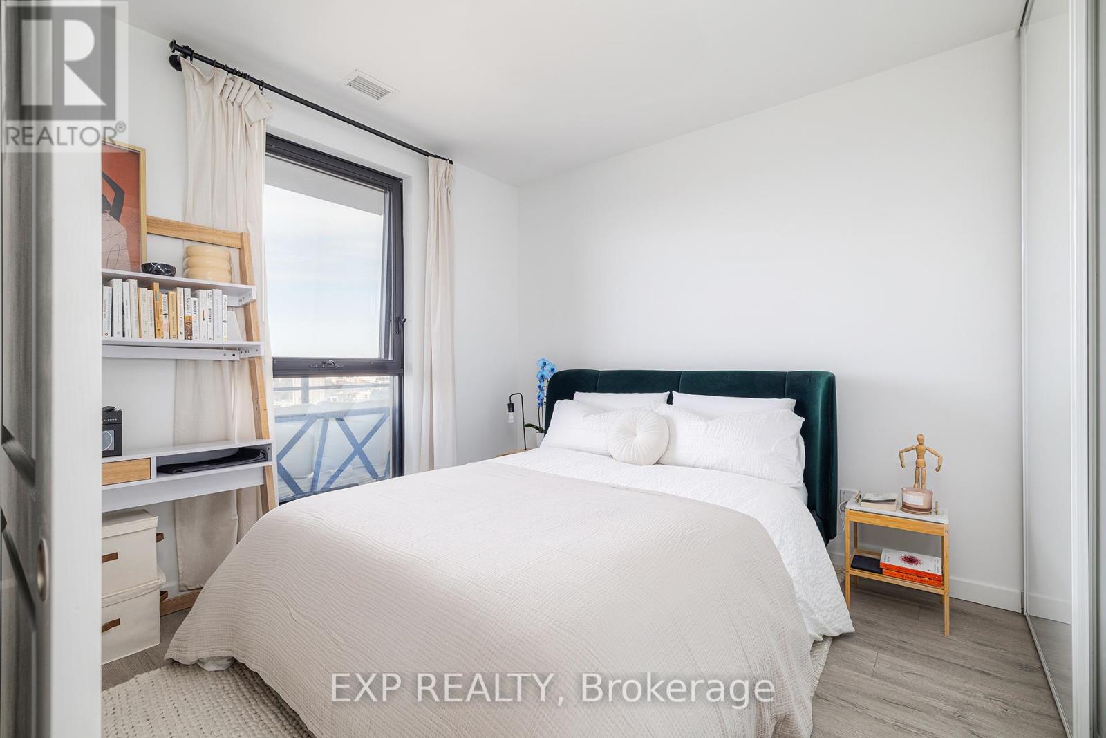 1703 - 181 King Street S, Waterloo, Ontario  N2J 1P7 - Photo 10 - X12943194