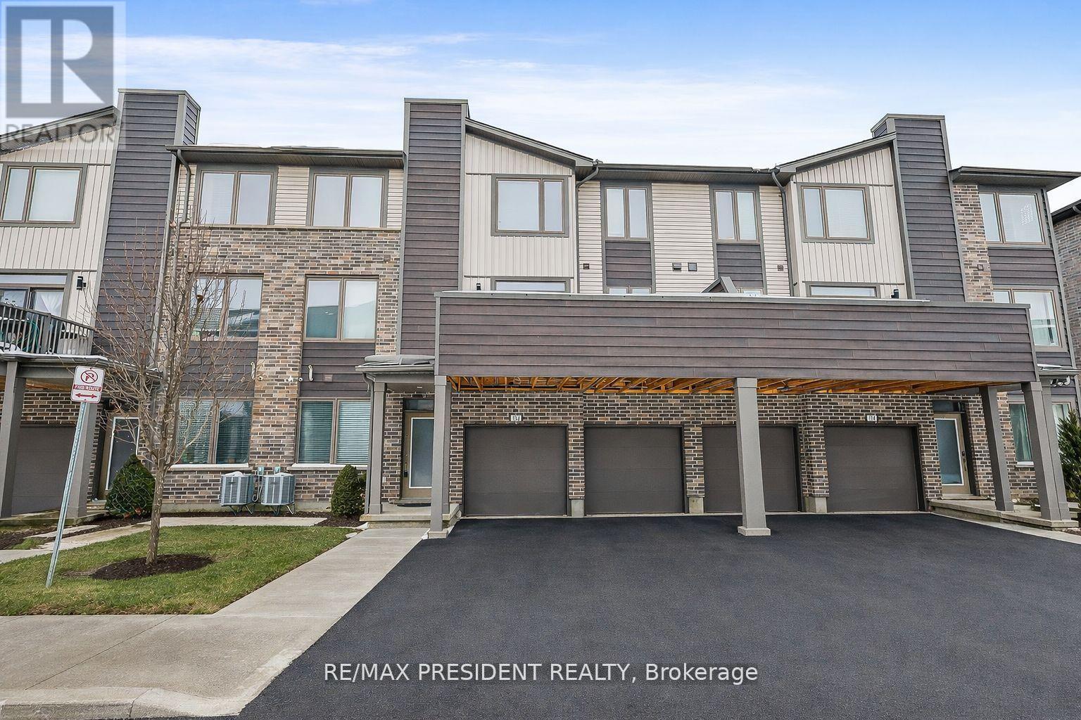 132 - 1960 Dalmagarry Road, London North, Ontario  N6G 0T8 - Photo 4 - X12943200