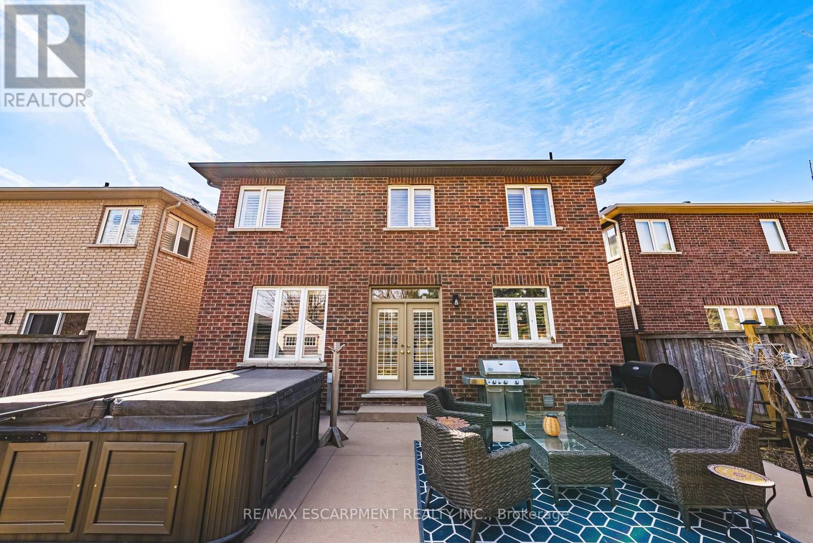 405 Valridge Drive, Hamilton, Ontario  L9G 0B2 - Photo 47 - X12943290