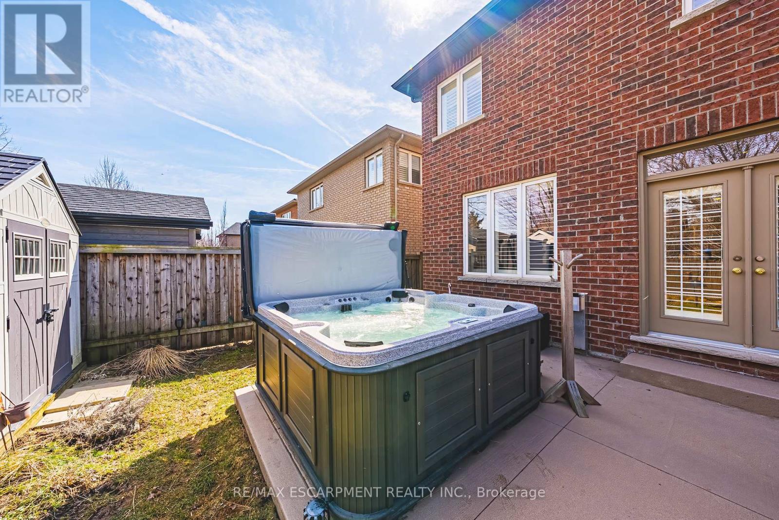 405 Valridge Drive, Hamilton, Ontario  L9G 0B2 - Photo 50 - X12943290