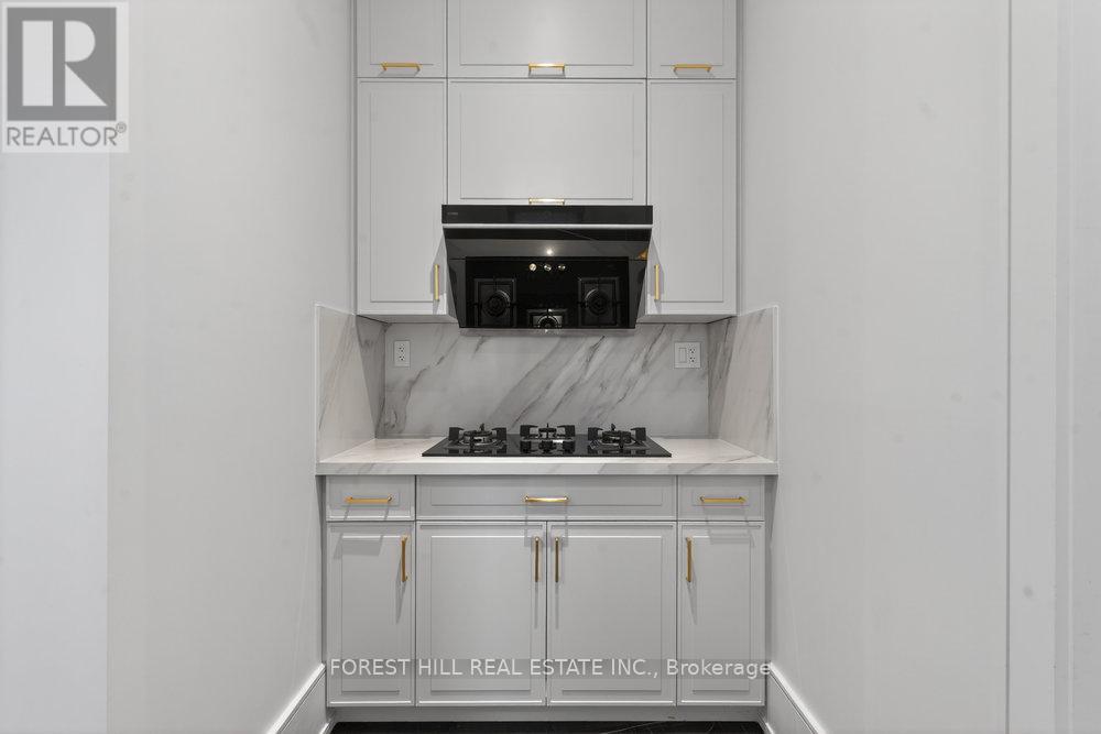 297 Hillcrest Avenue, Toronto, Ontario  M2N 3P5 - Photo 14 - C12939208