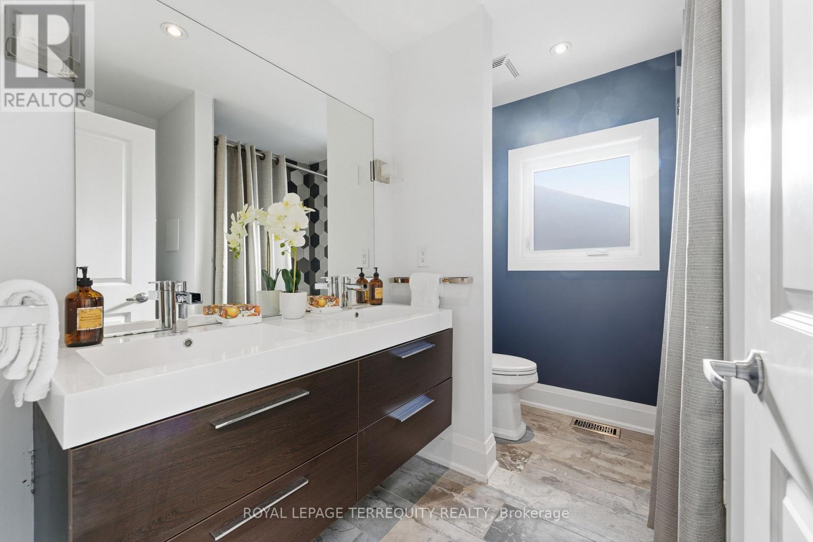 52 Queensbury Avenue, Toronto, Ontario  M1N 2X7 - Photo 30 - E12765480