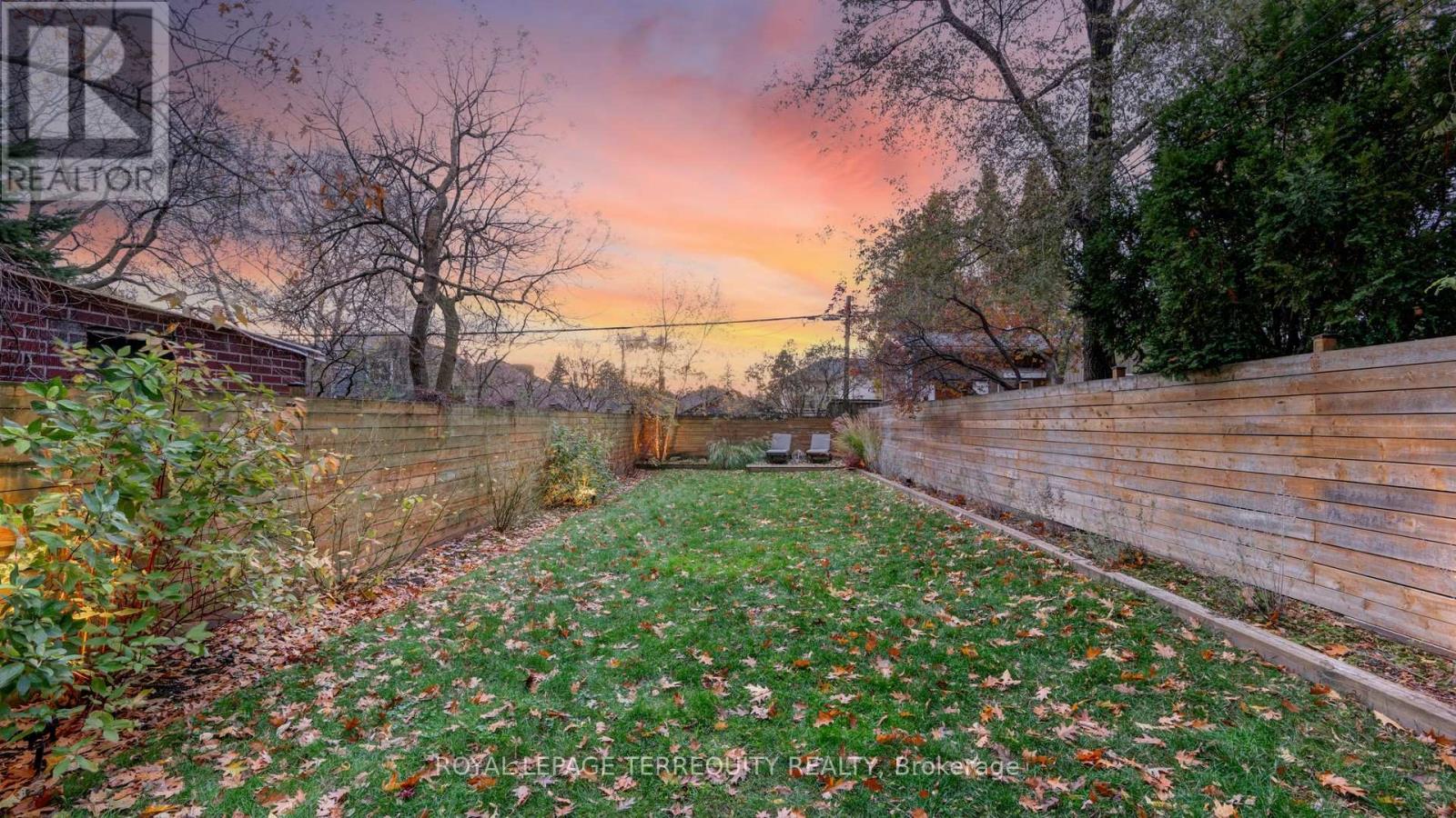 52 Queensbury Avenue, Toronto, Ontario  M1N 2X7 - Photo 46 - E12765480