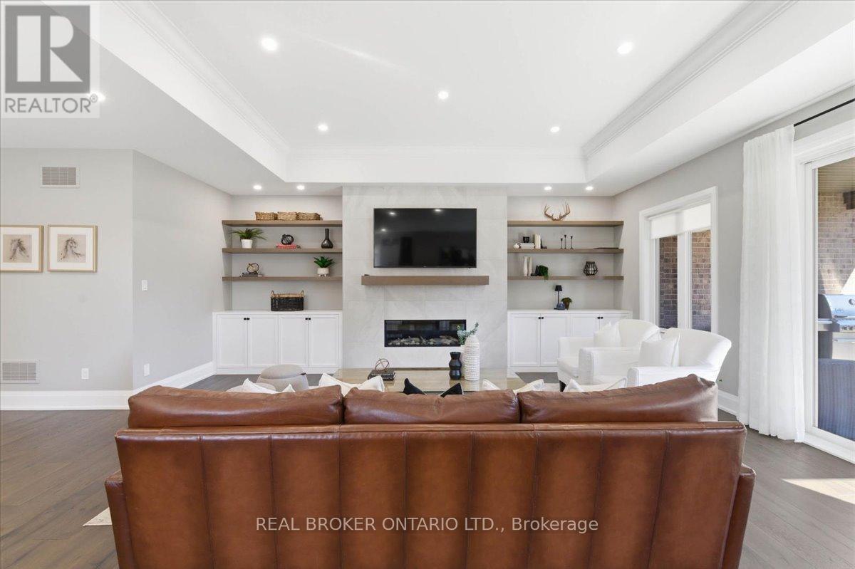 15 Langton Drive, Kitchener, Ontario  N2P 2X9 - Photo 16 - X12943284