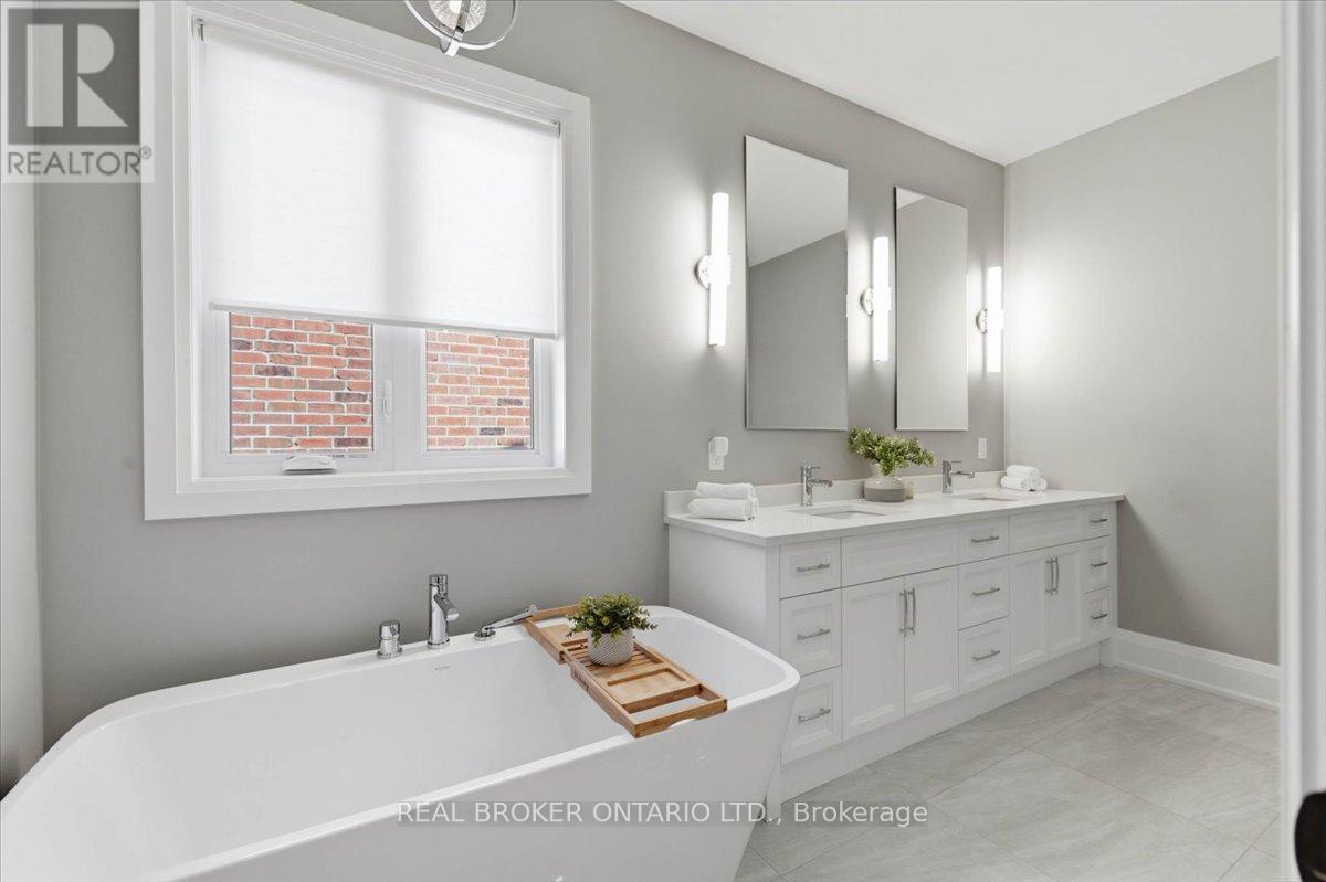 15 Langton Drive, Kitchener, Ontario  N2P 2X9 - Photo 24 - X12943284