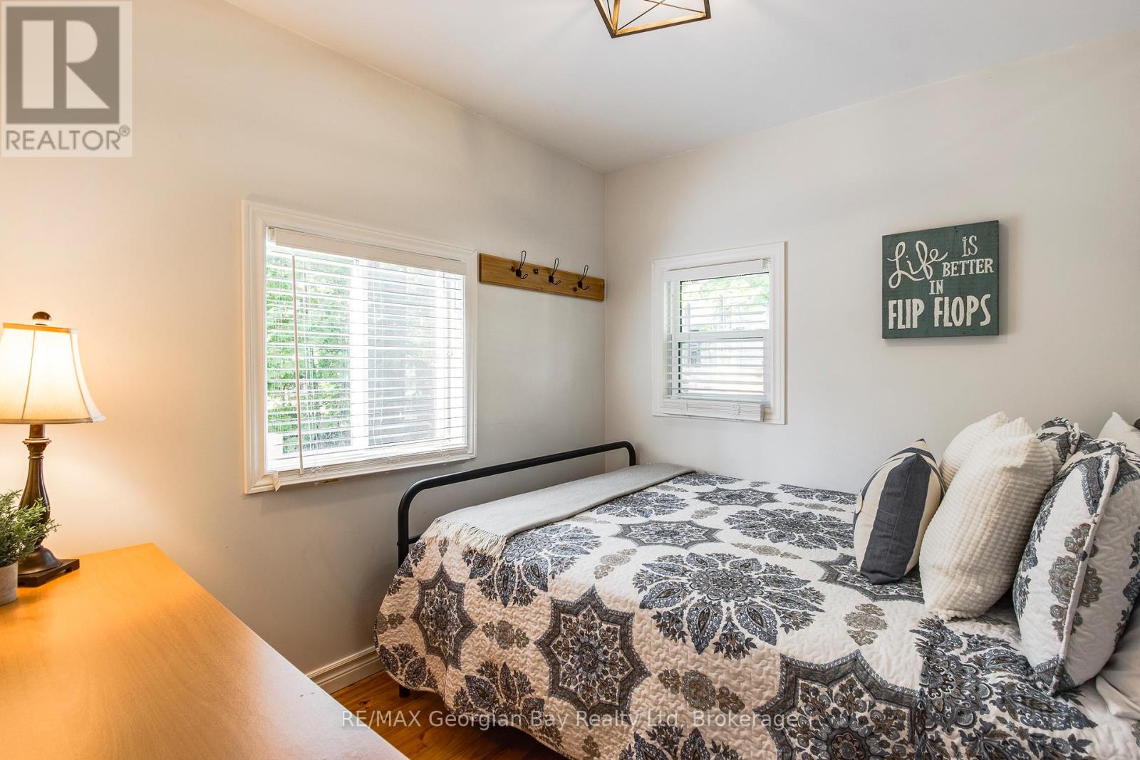 369 Tiny Beaches Road S, Tiny, Ontario  L0L 2J0 - Photo 16 - S12940476