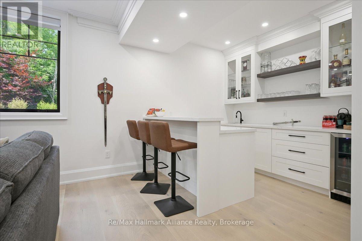 1225 Baldwin Drive, Oakville, Ontario  L6J 2W4 - Photo 38 - W12943404