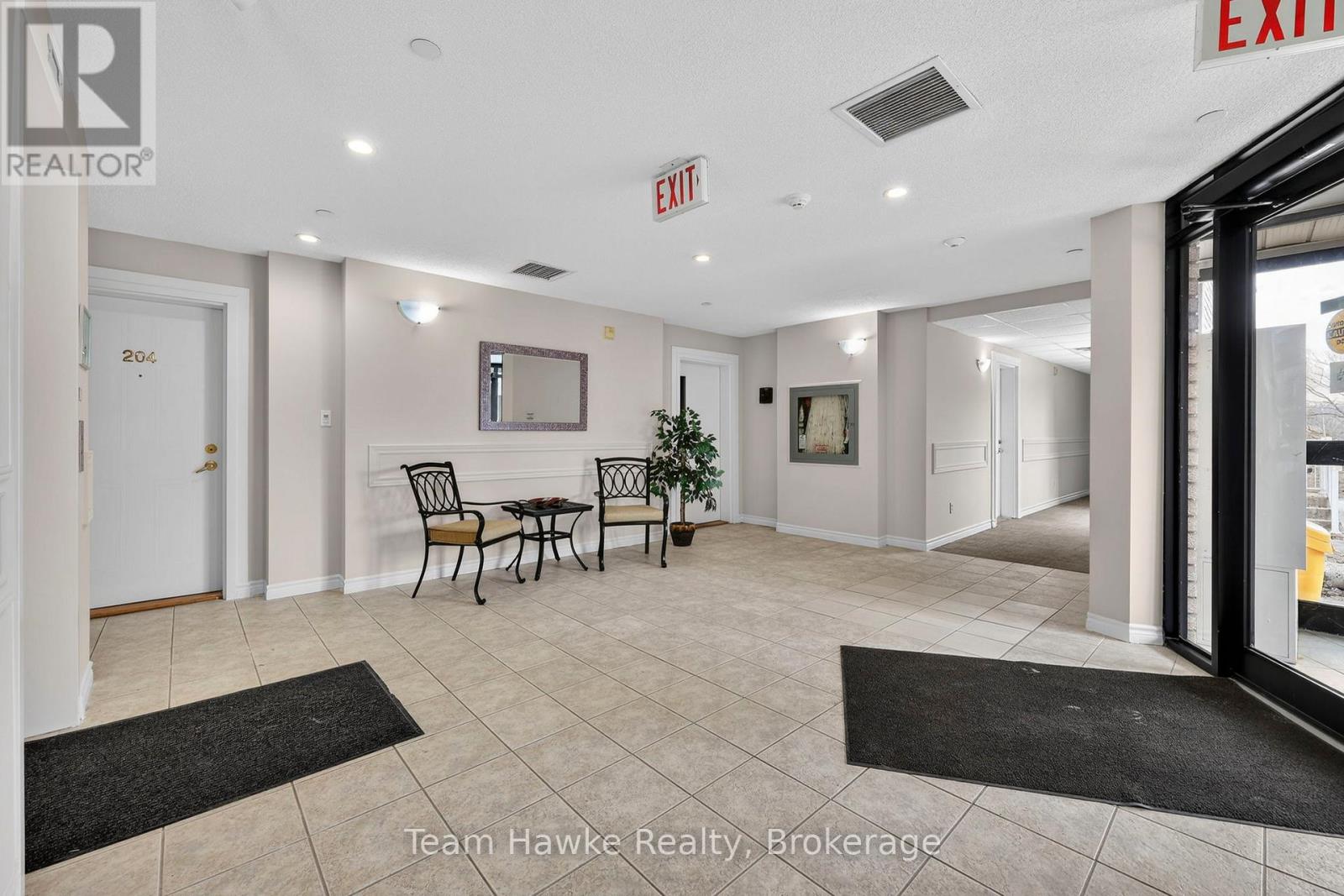 Ph4 - 4 Beck Boulevard, Penetanguishene, Ontario  L9M 2H3 - Photo 4 - S12943812