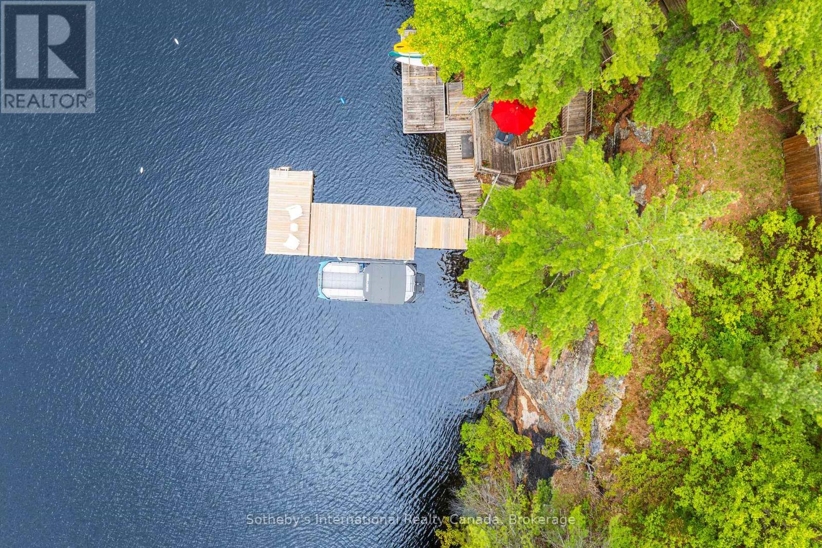 5760 Kahshe Lake, Gravenhurst, Ontario  P0E 1G0 - Photo 2 - X12943376