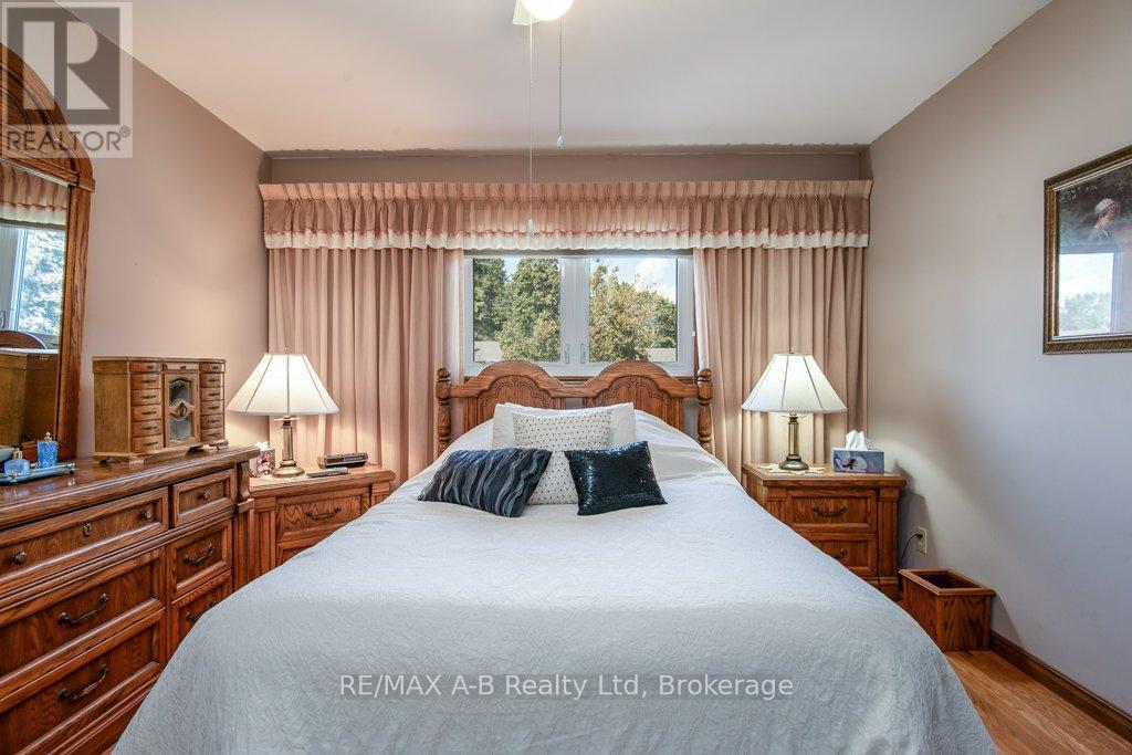 25 Baechler Avenue, East Zorra-Tavistock, Ontario  N0B 2R0 - Photo 25 - X12943586