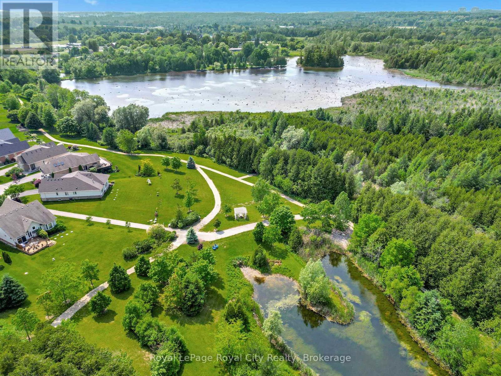 58 Aberfoyle Mill Crescent, Puslinch, Ontario  N0B 2J0 - Photo 43 - X12943594