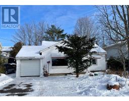 330 JOHN STREET S, gravenhurst (muskoka (s)), Ontario