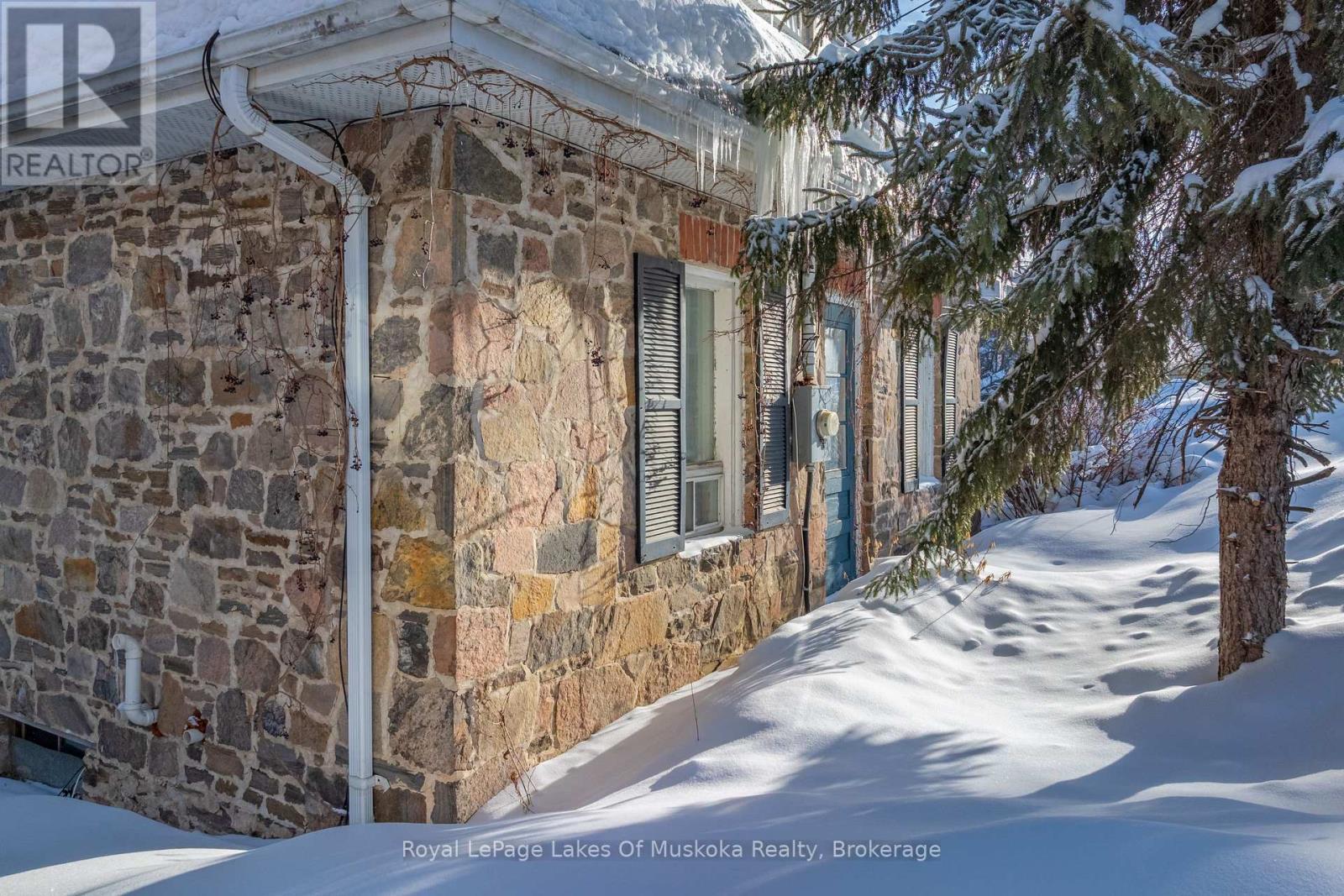 60 West Road W, Huntsville, Ontario  P1H 1L8 - Photo 25 - X12943630