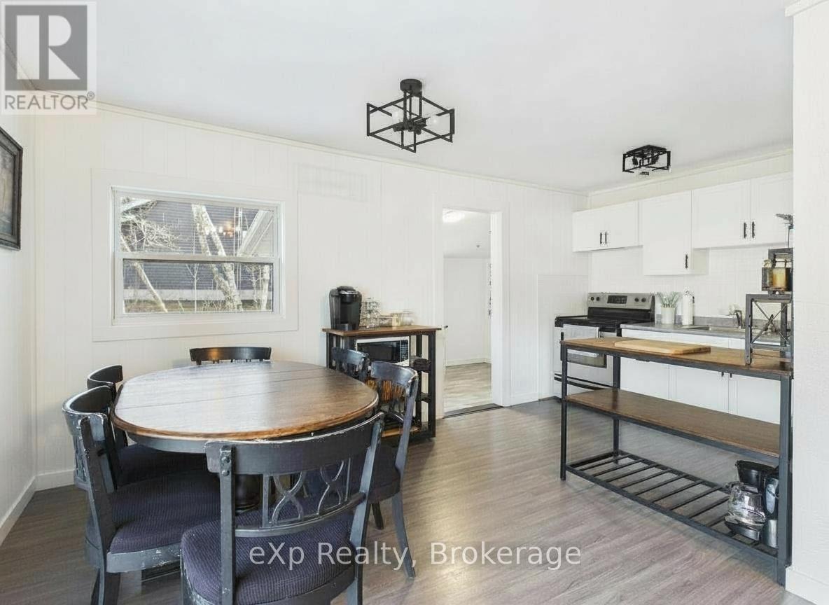 2 Birch Street, South Bruce Peninsula, Ontario  N0H 2G0 - Photo 11 - X12943634