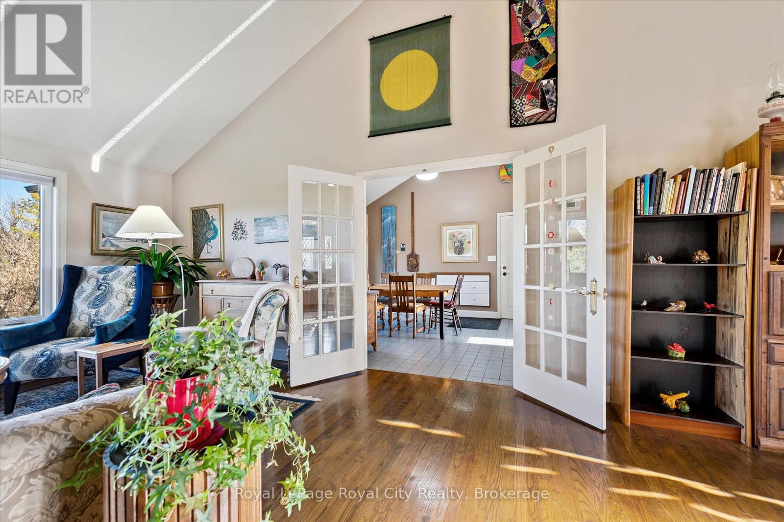 8060 Wellington Rd 18 Road, Centre Wellington, Ontario  N1M 2W5 - Photo 21 - X12943644