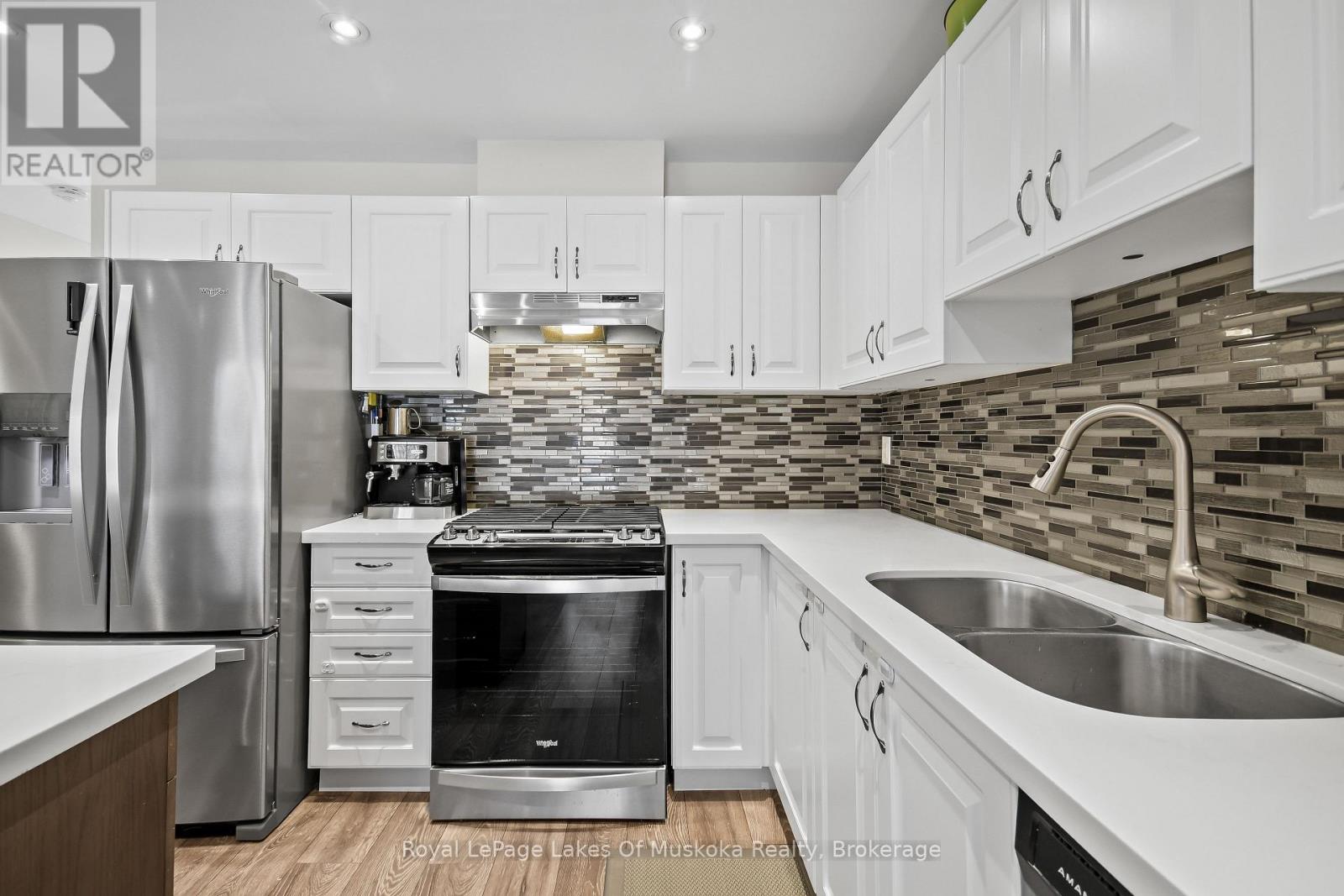 31 Nicole Park Place, Bracebridge, Ontario  P1L 0C8 - Photo 14 - X12943708