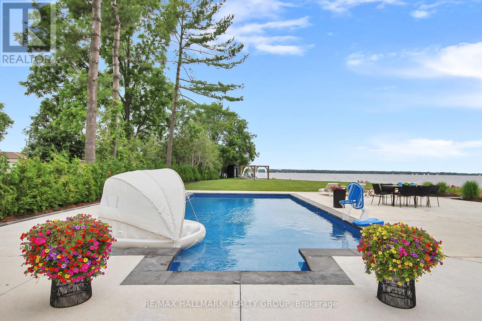 227 Grandview Road, Ottawa, Ontario  K2H 8B9 - Photo 38 - X12550718