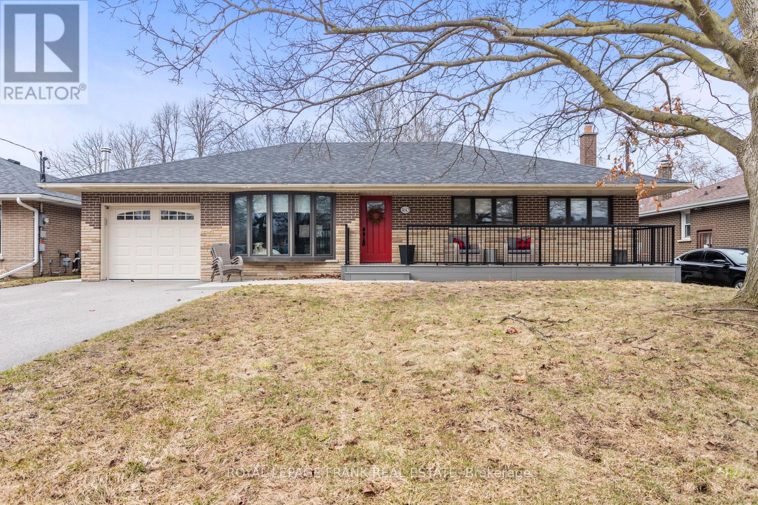 160 EASTDALE STREET, Oshawa, Ontario