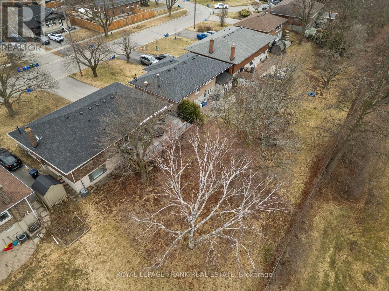 160 Eastdale Street, Oshawa, Ontario  L1G 6H9 - Photo 33 - E12943596