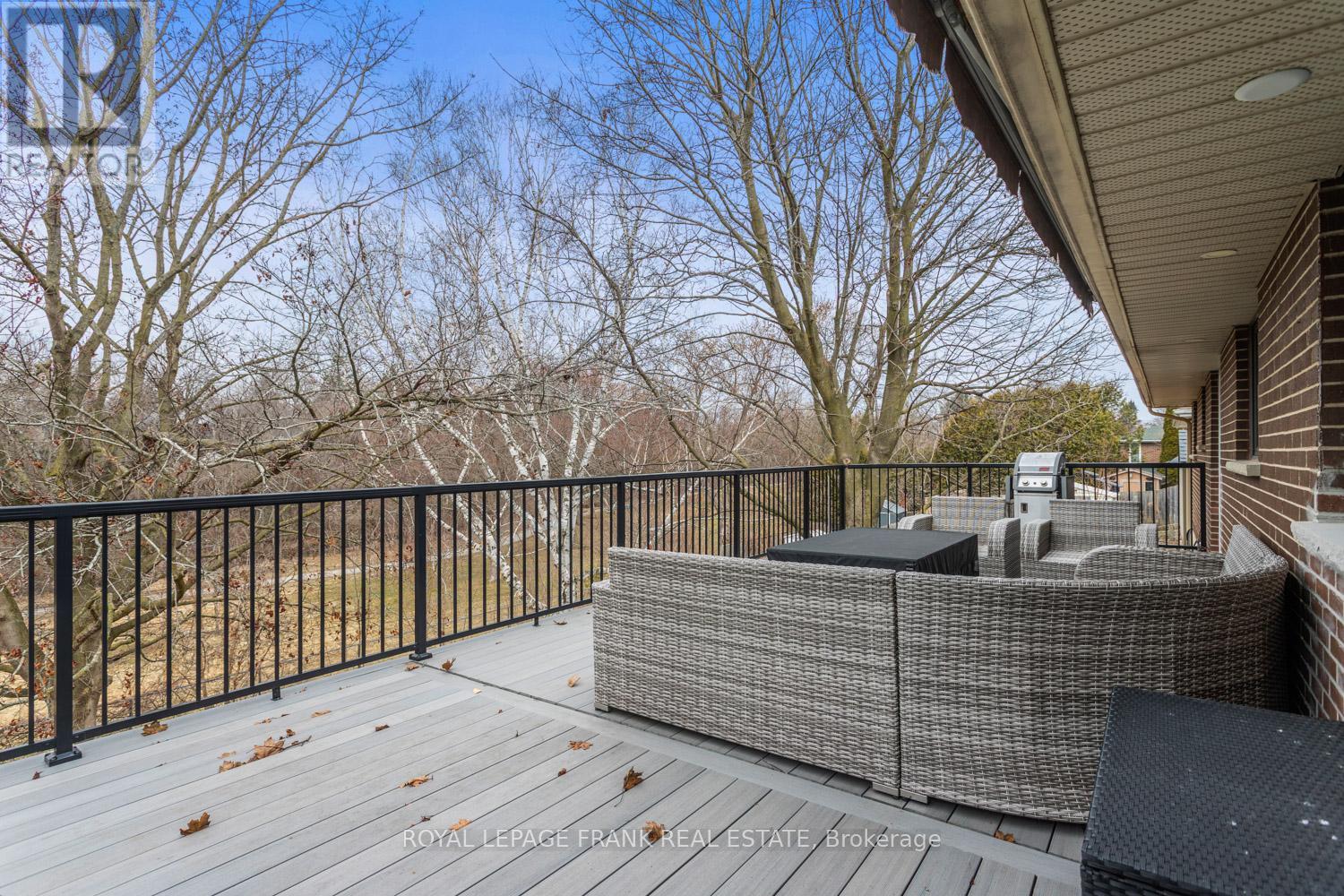 160 Eastdale Street, Oshawa, Ontario  L1G 6H9 - Photo 35 - E12943596