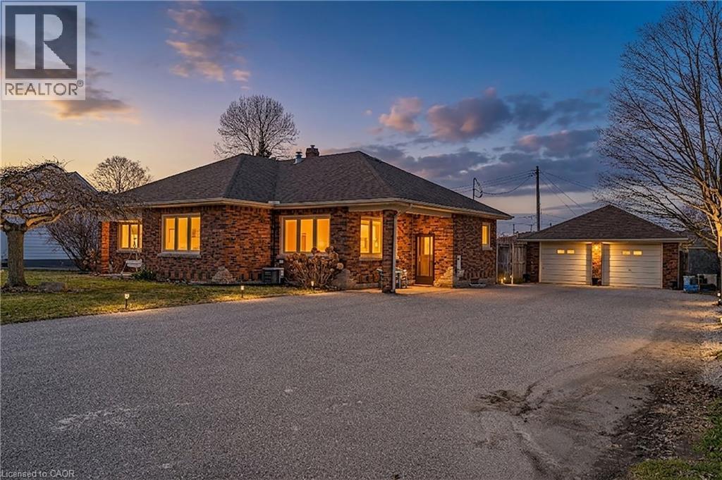 440 Churchill Avenue, Delhi, Ontario  N4B 2P9 - Photo 1 - 40811582