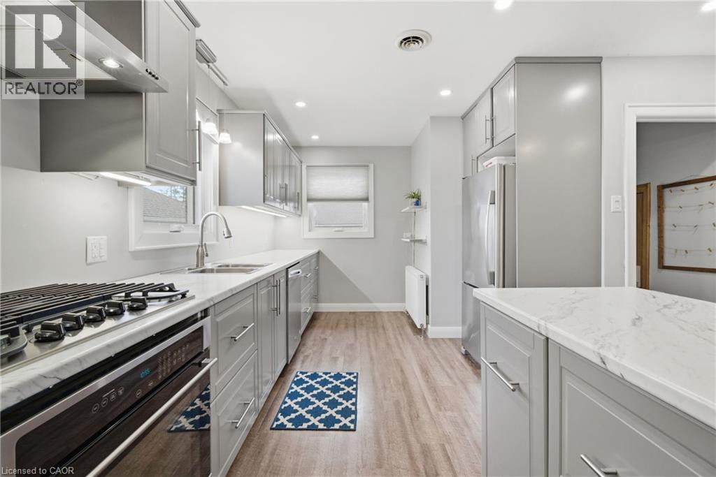 440 Churchill Avenue, Delhi, Ontario  N4B 2P9 - Photo 13 - 40811582