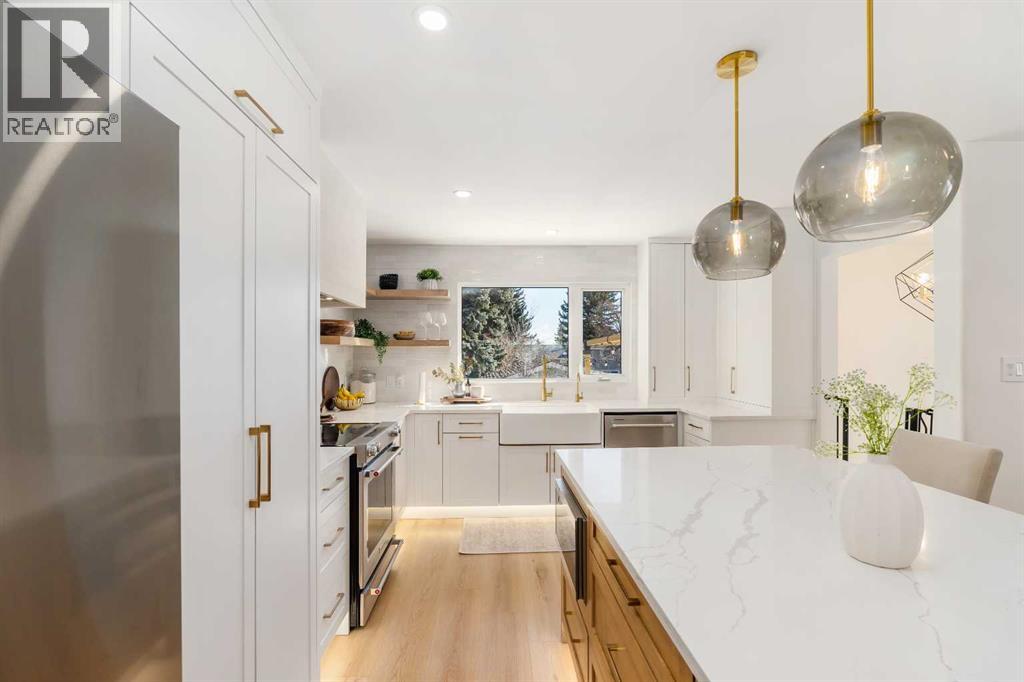 824 Canna Crescent Sw, Calgary, Alberta  T2W 1N9 - Photo 11 - A2291631