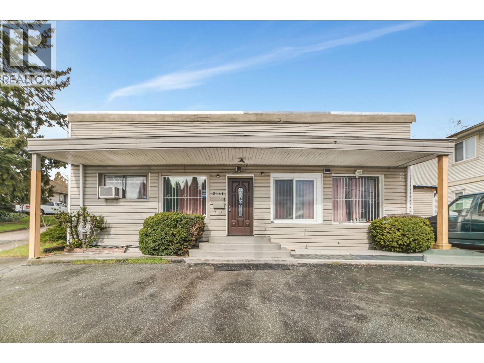 2141 MARINE WAY, New Westminster, British Columbia