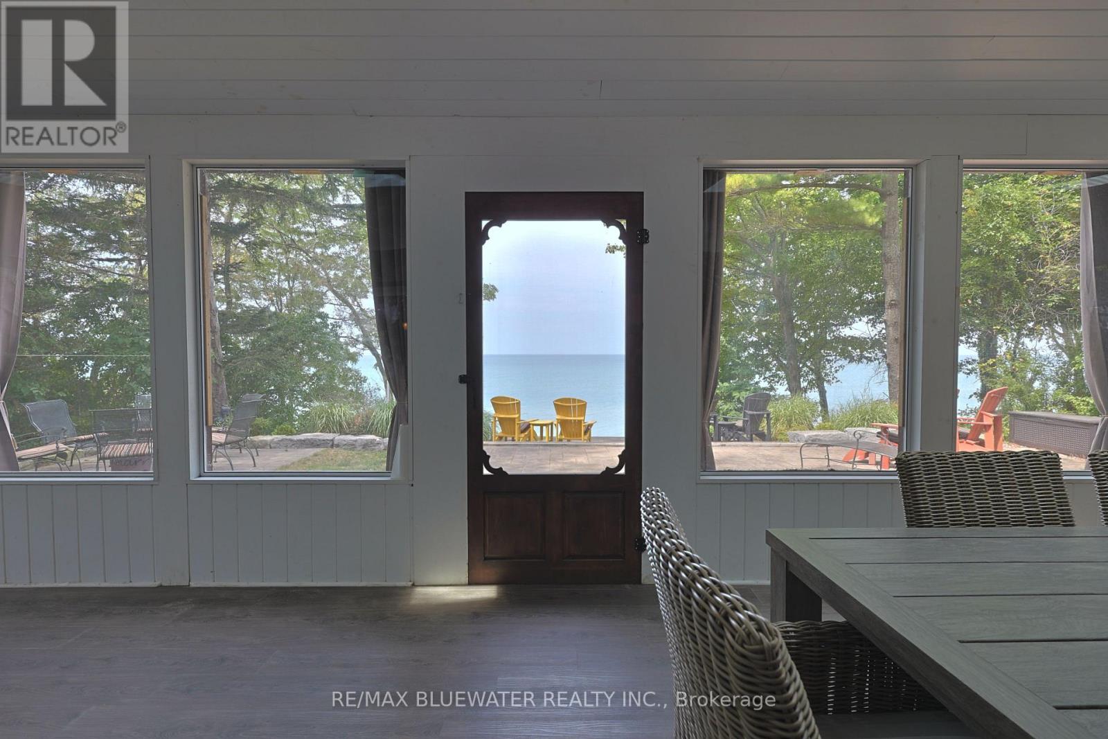 71235 Elizabeth Street, Bluewater, Ontario  N0M 1N0 - Photo 29 - X12943624