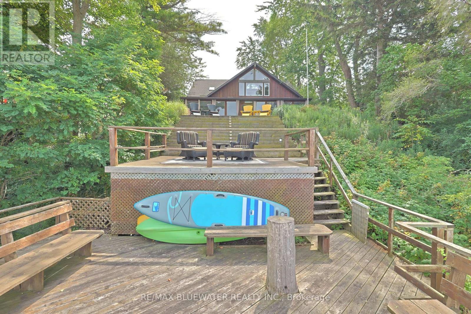 71235 Elizabeth Street, Bluewater, Ontario  N0M 1N0 - Photo 46 - X12943624