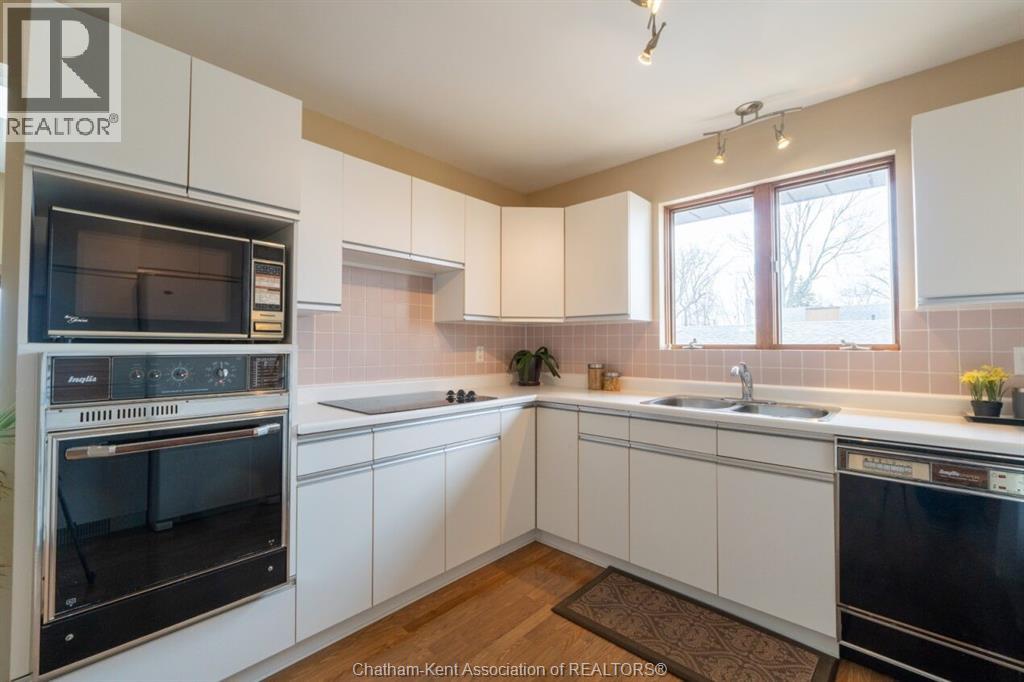 12040 Rose Beach Line, Morpeth, Ontario  N0P 1X0 - Photo 19 - 26006245