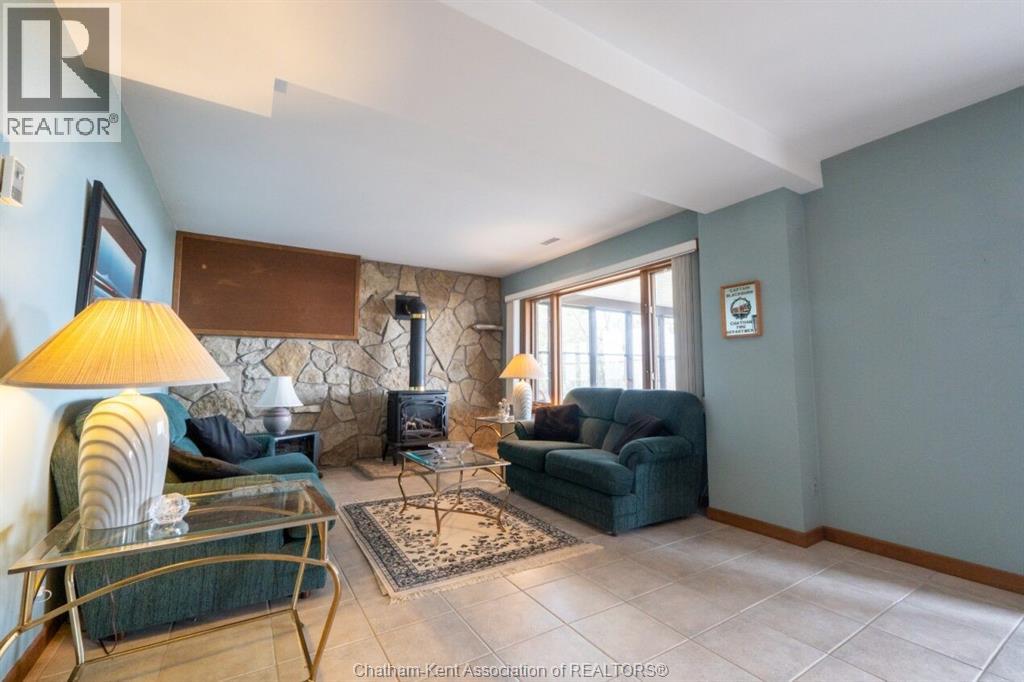 12040 Rose Beach Line, Morpeth, Ontario  N0P 1X0 - Photo 8 - 26006245