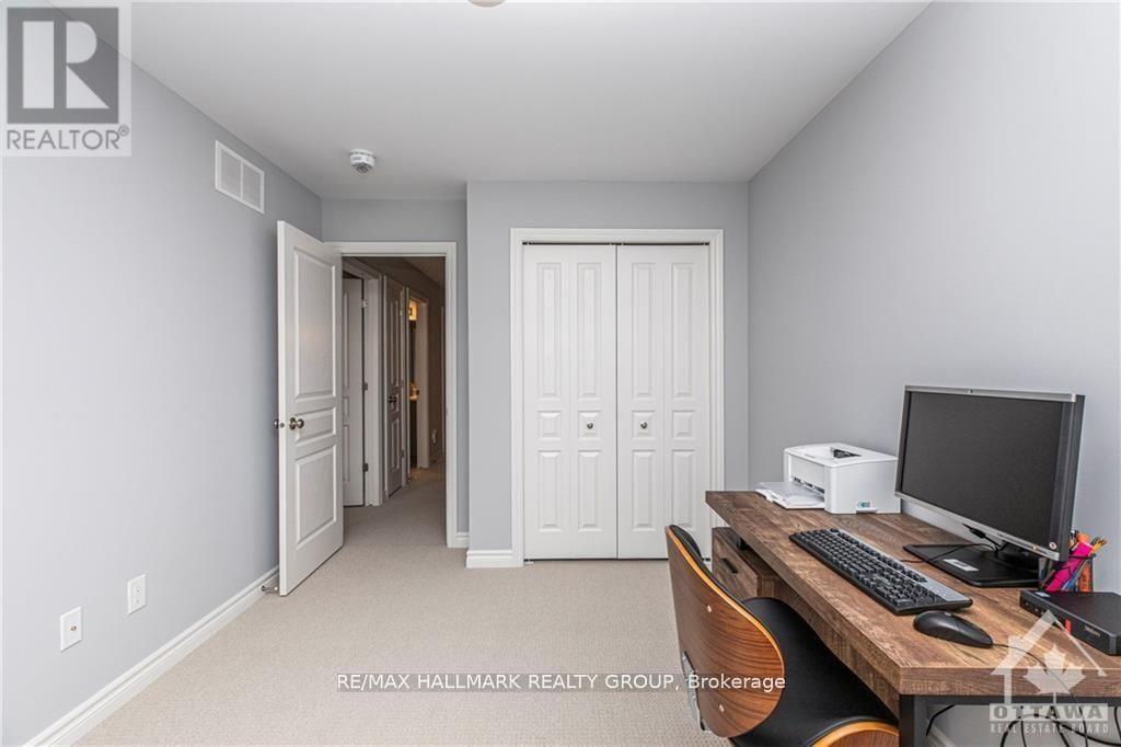 502 Featherfoil Way, Ottawa, Ontario  K1W 0J6 - Photo 24 - X12943382