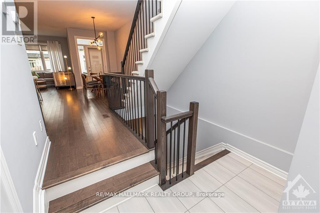 502 Featherfoil Way, Ottawa, Ontario  K1W 0J6 - Photo 5 - X12943382
