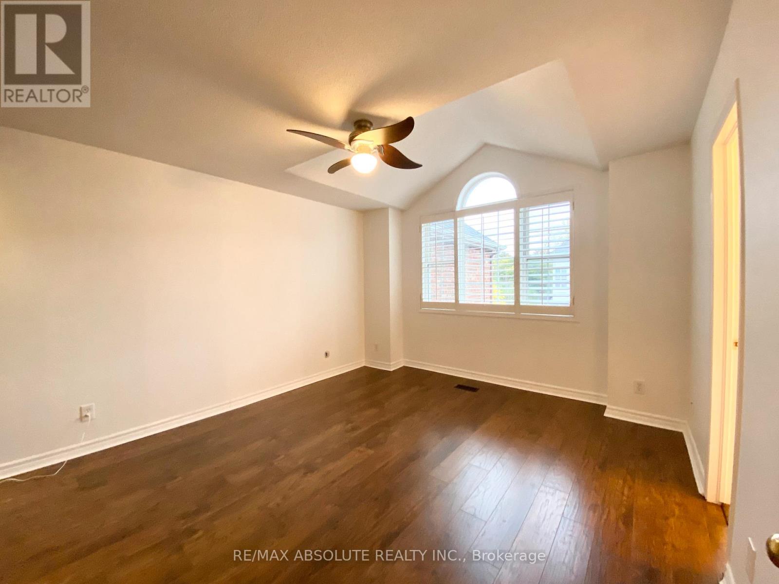 63 Silverlace Private, Ottawa, Ontario  K1T 3Z8 - Photo 8 - X12943400