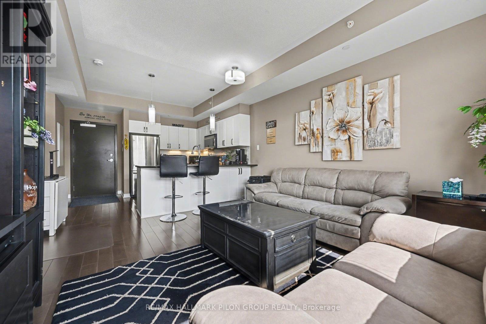 403 - 230 Titanium Private, Ottawa, Ontario  K1C 0C1 - Photo 7 - X12943428