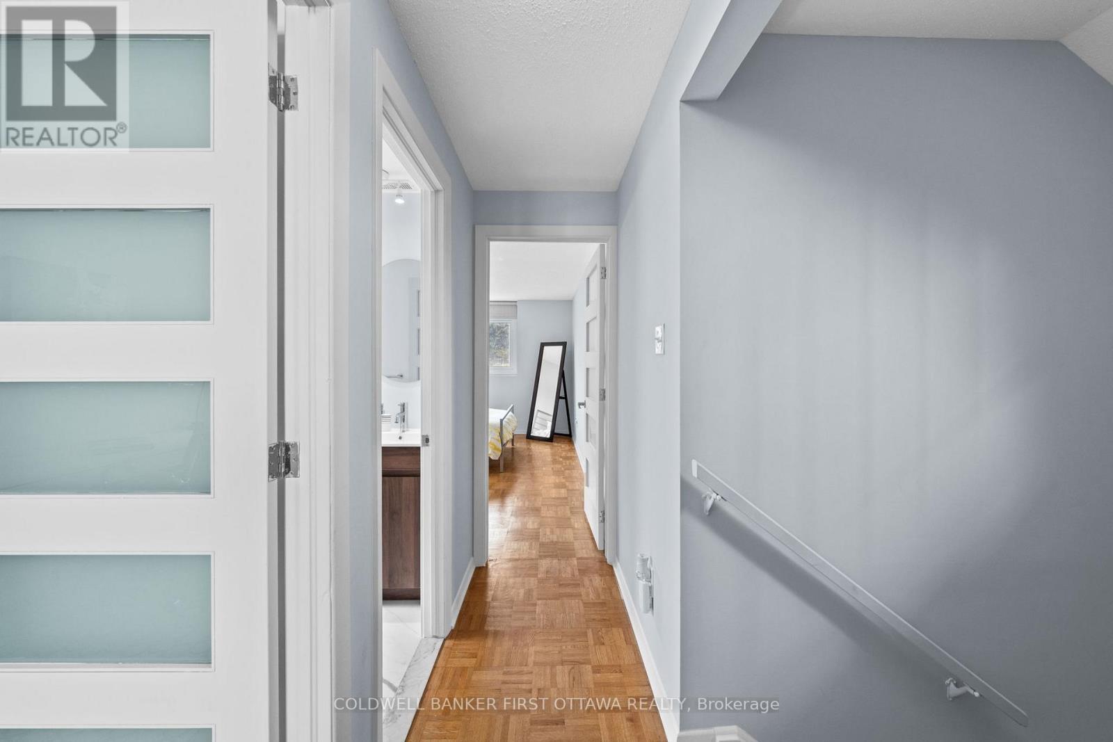 4 Alderbrook Drive, Ottawa, Ontario  K2H 5W5 - Photo 20 - X12943486