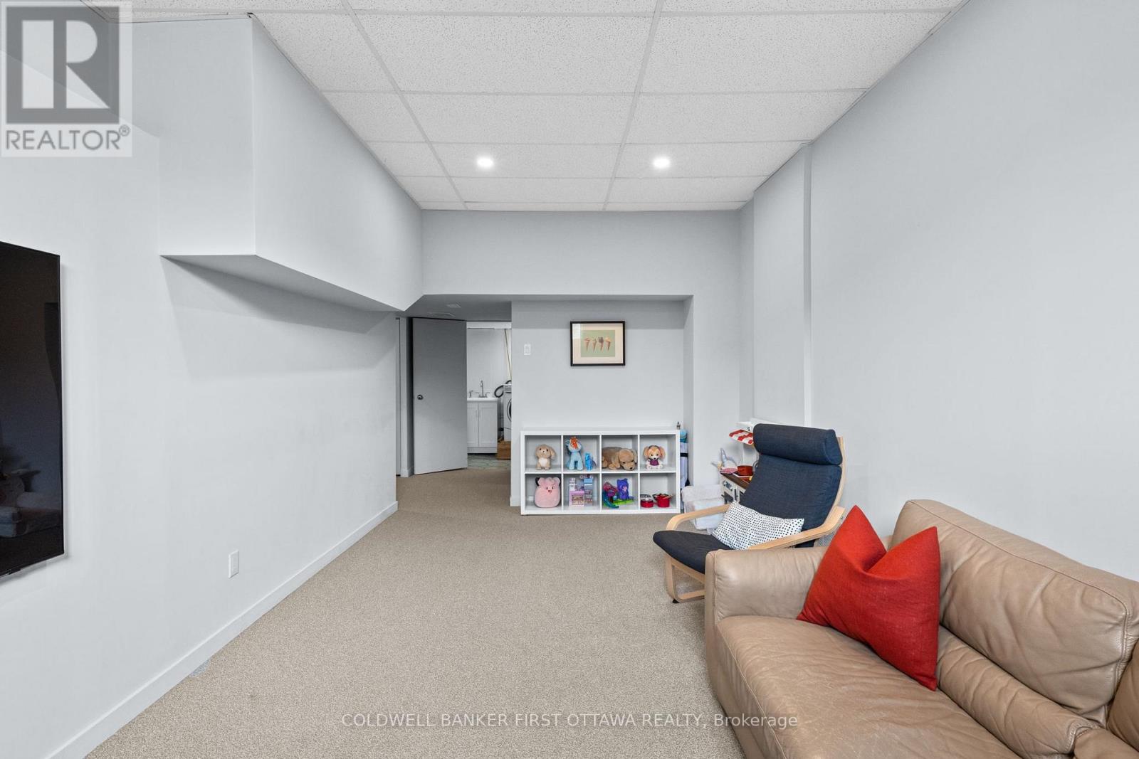 4 Alderbrook Drive, Ottawa, Ontario  K2H 5W5 - Photo 29 - X12943486